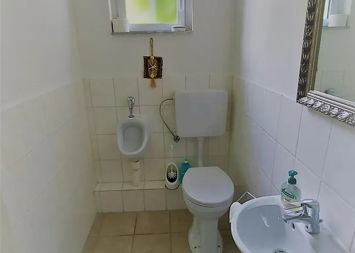 Gast - Salmagundi, Fuer Gruppen Bis 16 Gaeste Kamp-Bornhofen