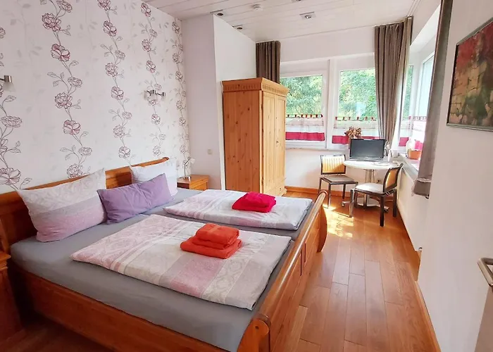 Gast - Salmagundi, Fuer Gruppen Bis 16 Gaeste Kamp-Bornhofen